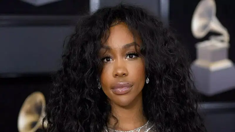 SZA Before Surgery